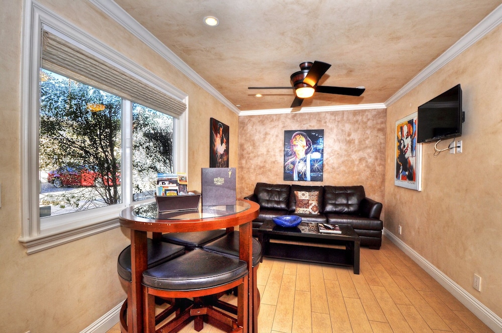 The Retreat in Laguna Beach - photo 100
