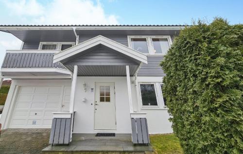4 Bedroom Awesome Home In Sandefjord — 4-Star Luxury Hotel in Sandefjord, Norway