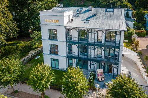Villa Chloe Binz App 1 am Kurpark Binz Exquisit — 4-Star Luxury Hotel in Ostseebad Binz, Germany