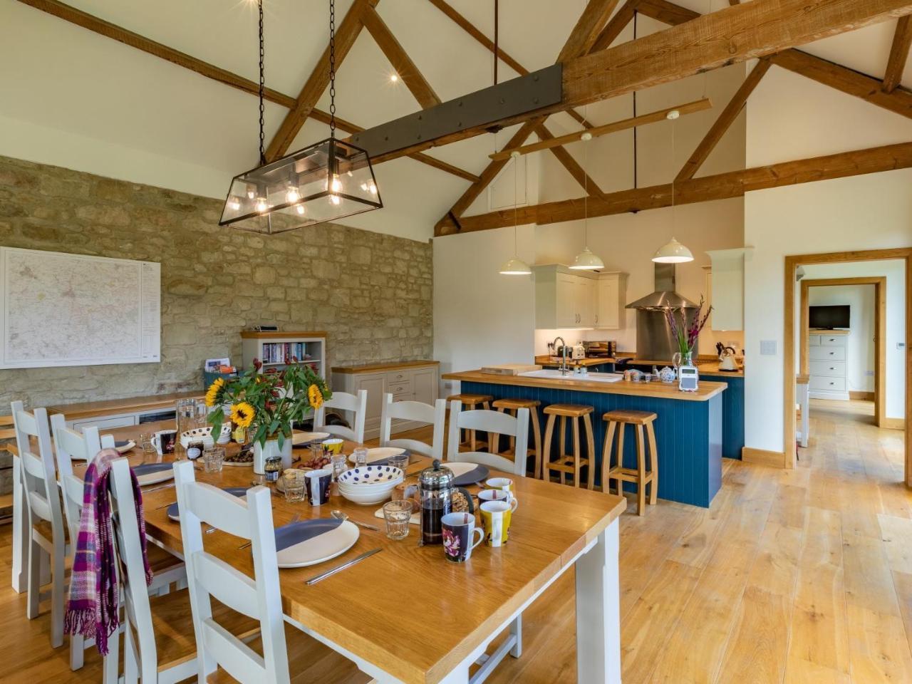 4 Bed In Shaftesbury Oc 48814 — Shaftesbury