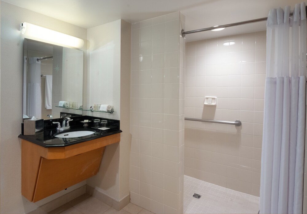 Renaissance Orlando Airport Hotel by Marriott - photo 18