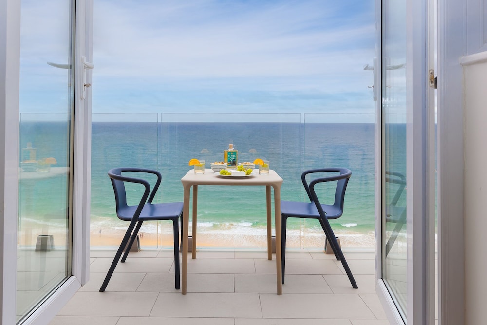 Wavetop — 4-Star Luxury Hotel in St Ives, United Kingdom