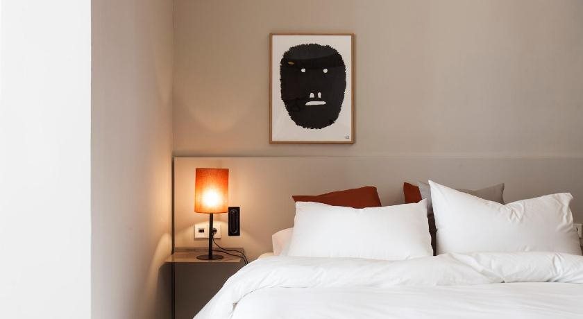 DestinationBCN Universitat Rooms - last minute hotel in Barcelona