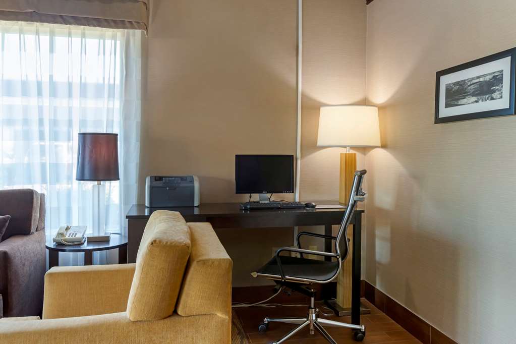 Sleep Inn Ontario - photo 34