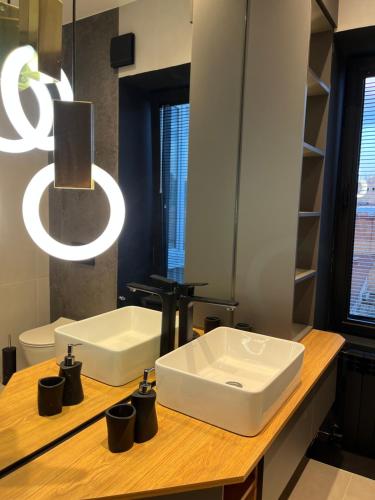 J&J City Centre Apartment
