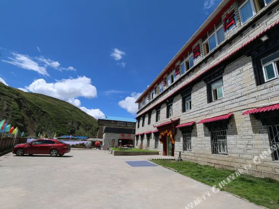 Dao Cheng Ya Ding Xing Kong Hotel in Ganzi, People's Republic of China