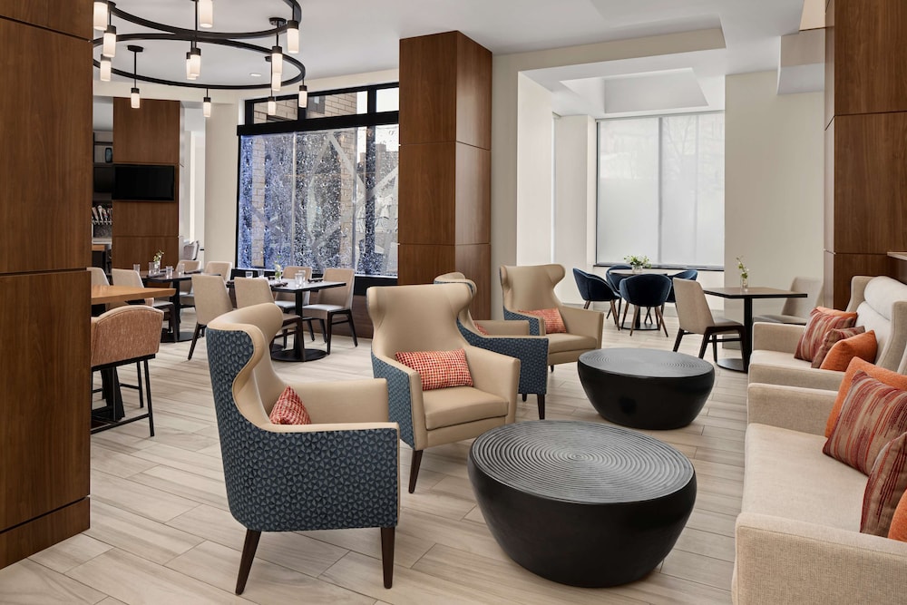 Hilton Garden Inn Minneapolis Downtown - photo 3