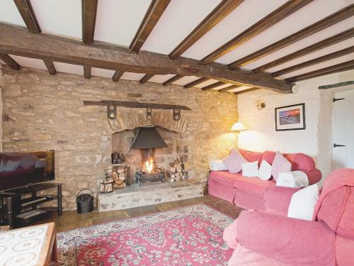 Holly Cottage