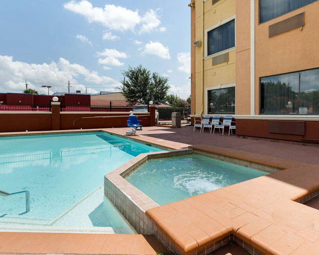 Quality Suites Houston NW Cy Fair - photo 44