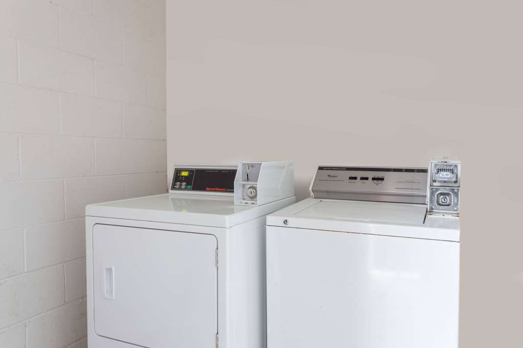 Super 8 by Wyndham Hardeeville Savannah North - photo 19