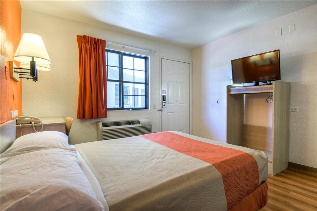 Motel 6 San Dimas CA Los Angeles - photo 17