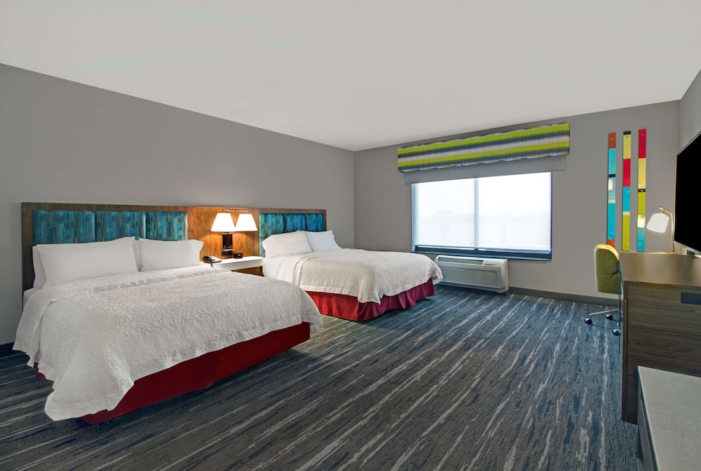 Hampton Inn & Suites Syracuse Dewitt - photo 12