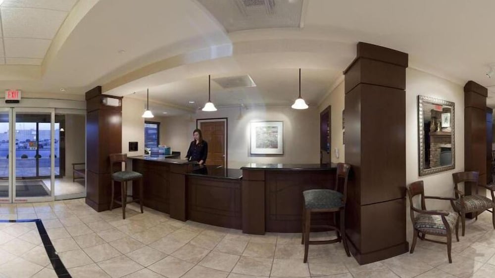 Staybridge Suites Indianapolis Downtown Convention Center an IHG Hotel - photo 2