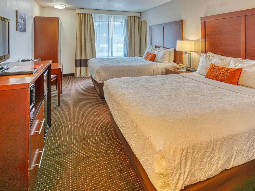 Yellowstone River Inn & Suites - photo 10