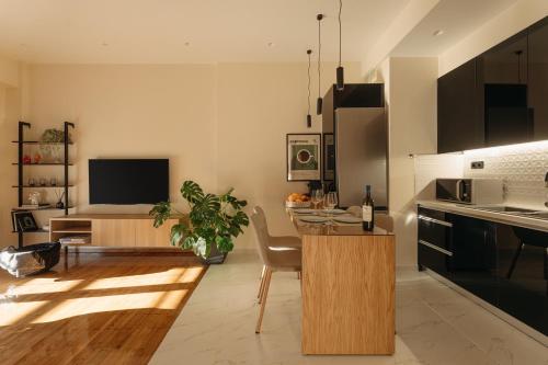 Patras Skyline Suite — 5-Star Luxury Hotel in Patra, Greece