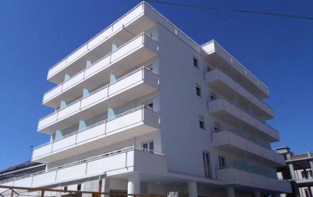 Hotel Settibi in Giulianova, Italy