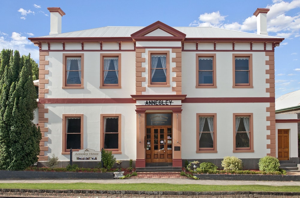 Annesley House — 4-Star Luxury Hotel in Portland, Australia
