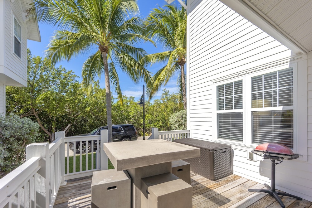 Coral Lagoon Resort Villas & Marina by KeysCaribbean - photo 41