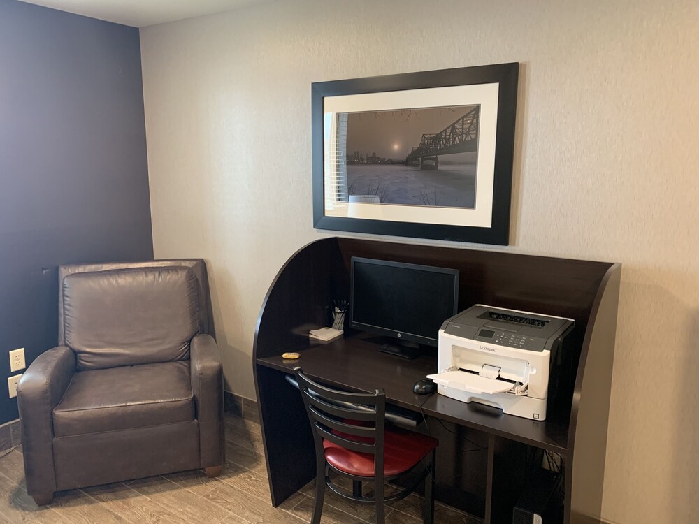 My Place Hotel Davenport Quad Cities IA - photo 22