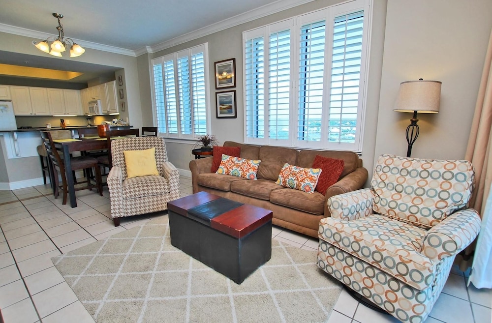 Crystal Tower 1101 - photo 19