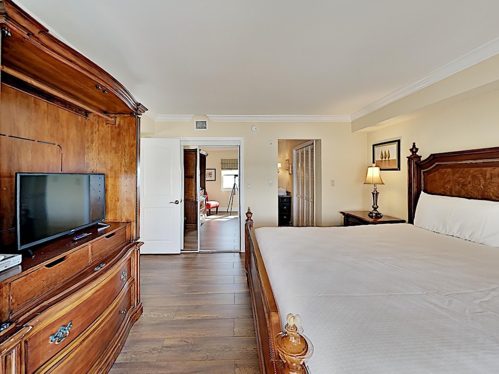 Regency Towers by Southern Vacation Rentals - photo 52