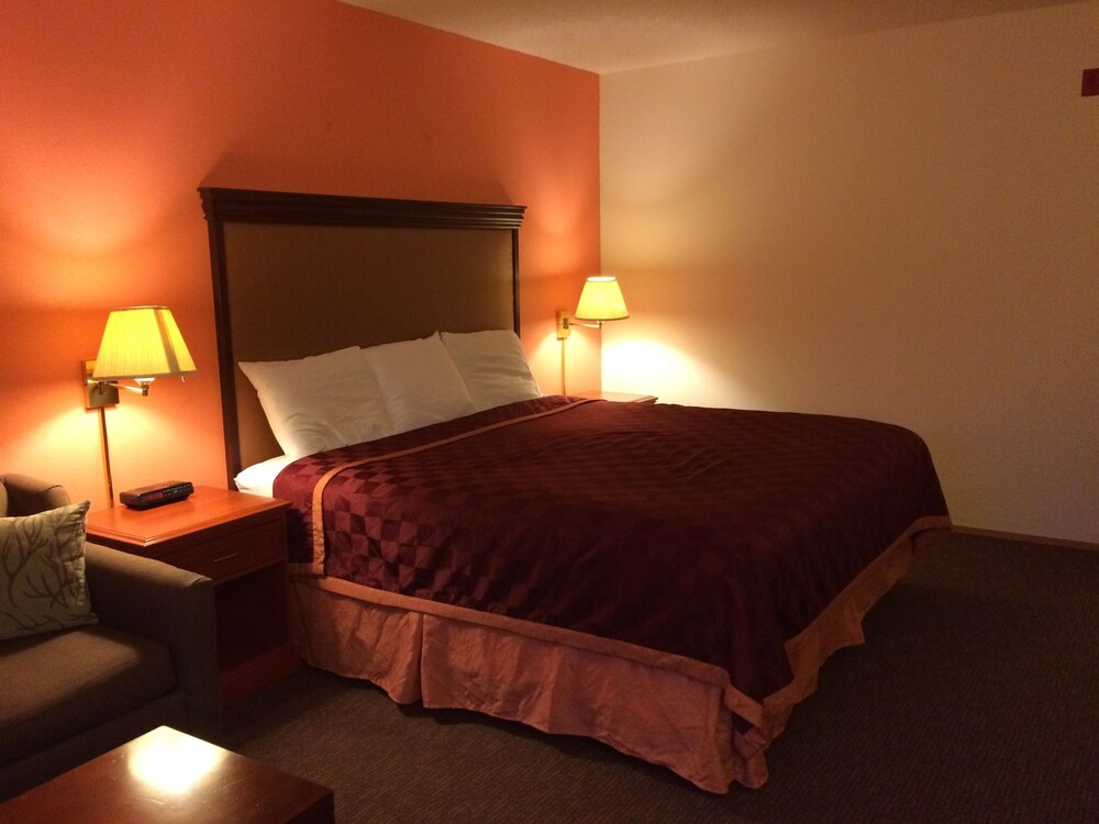 The Varsity Inn North - photo 13