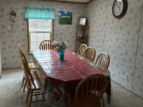 15 Miles To Windham Mountain King Bed Game Room Outdoor Patio — Cairo