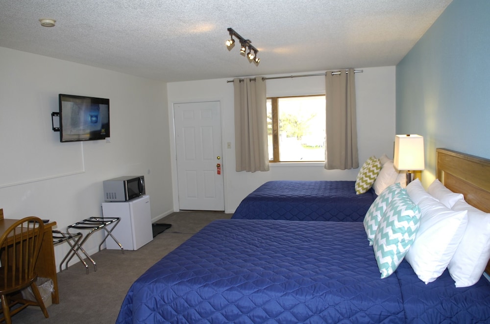 Trout Montana Motel - photo 25