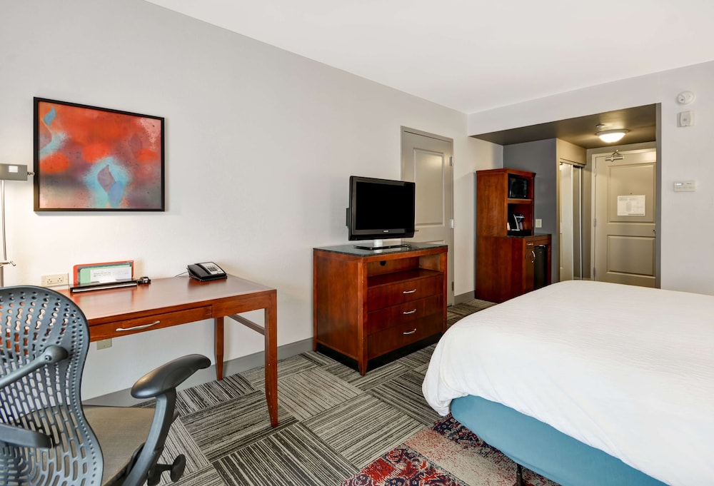 Hilton Garden Inn Gulfport Airport - photo 20