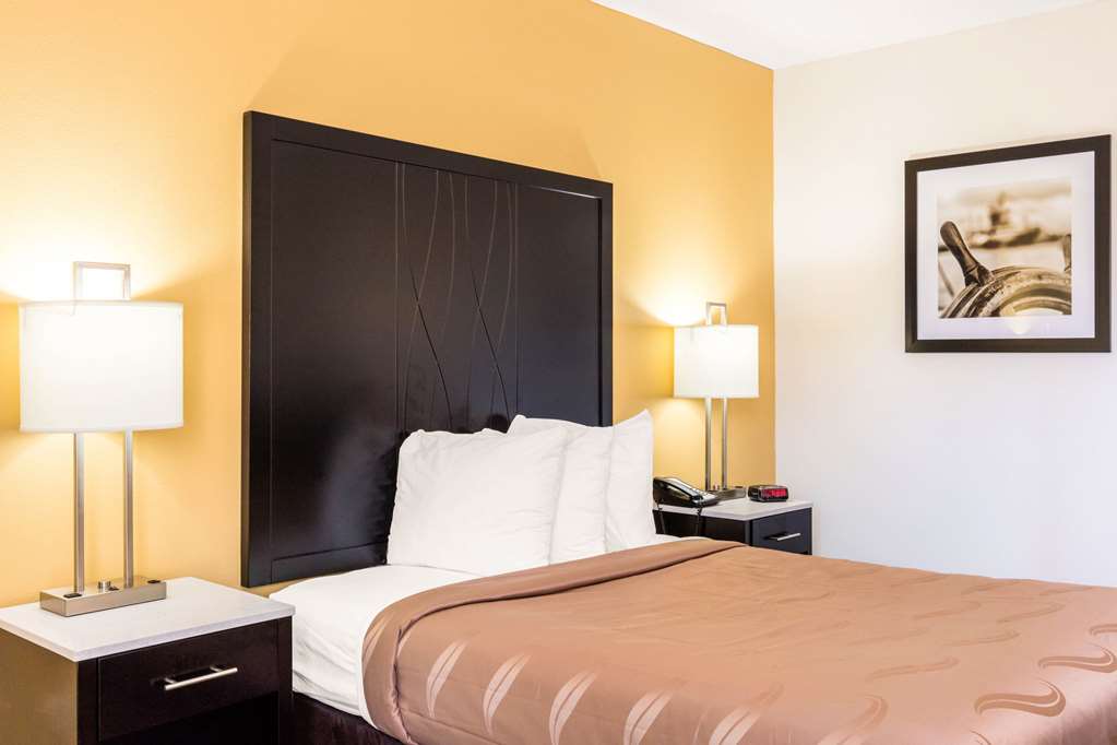 Quality Inn Trussville I 59 exit 141 - photo 13