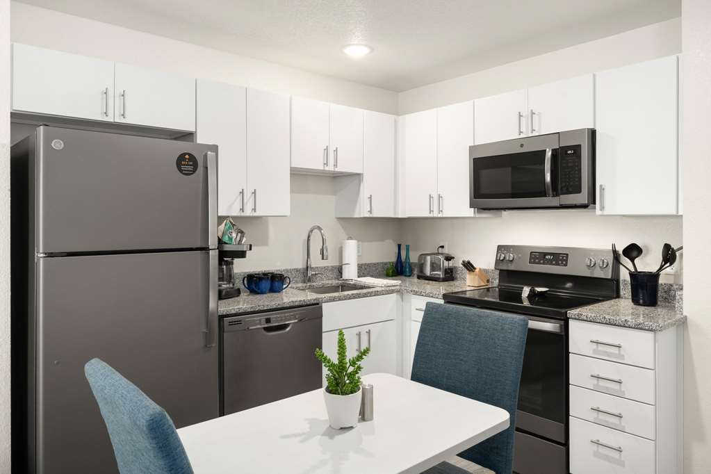 WaterWalk Extended Stay by Wyndham Minneapolis Plymouth - photo 49