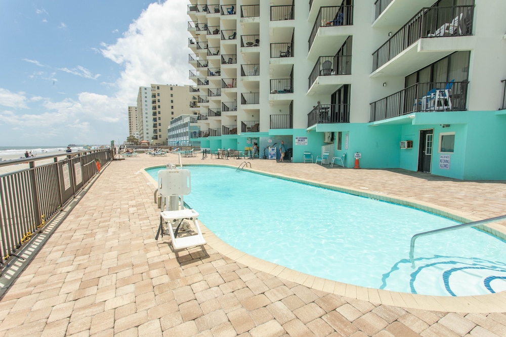 Royal Garden Resort 504 2 Bedroom Condo by RedAwning - photo 16