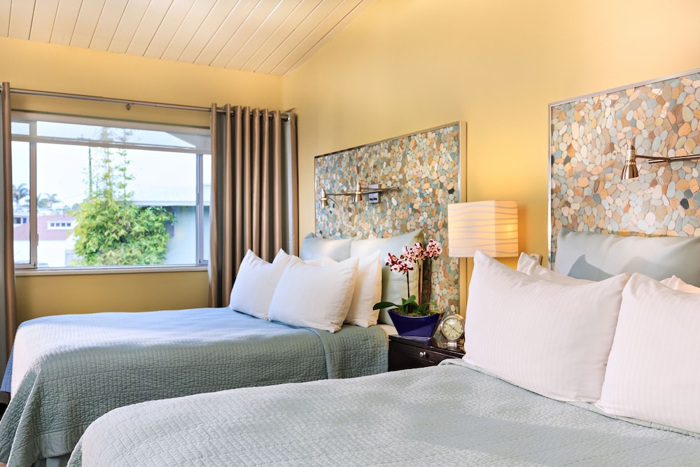 The Inn at East Beach - photo 6