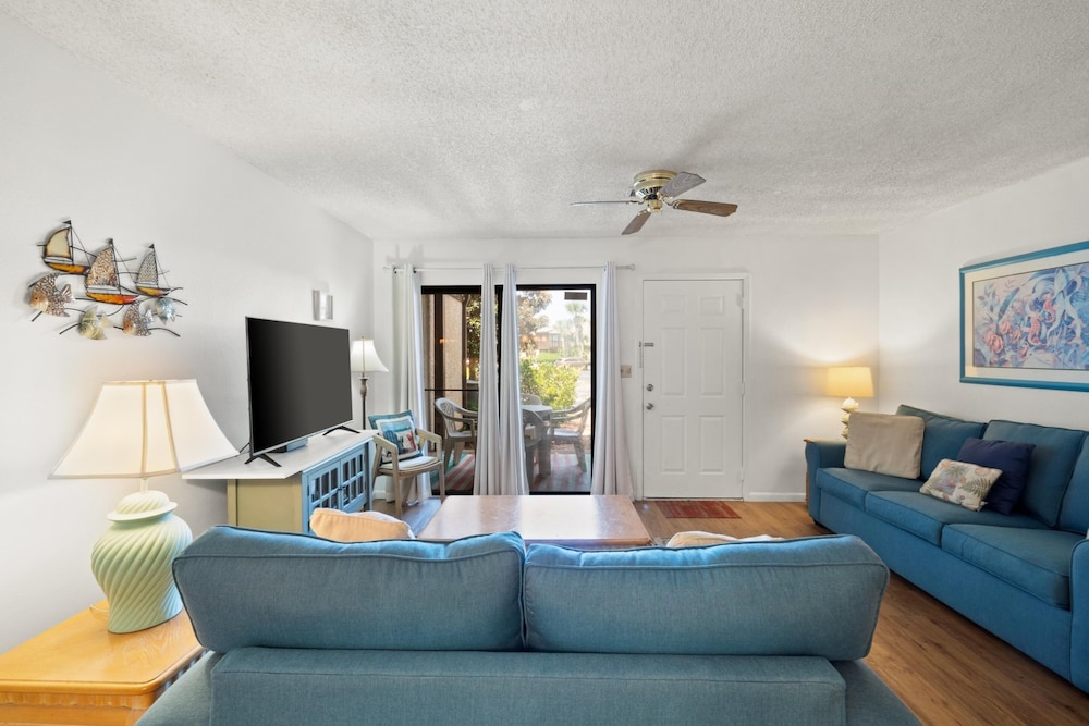 Portside Resort Pet Friendly Rentals by Panhandle Getaways - photo 45
