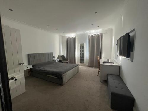 Eglentine - last minute hotel in London