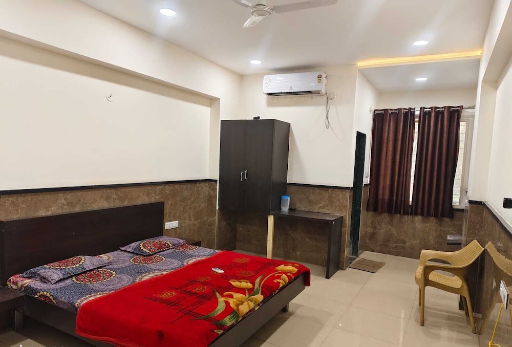 Agrawal Bhawan - last minute hotel in Ujjain