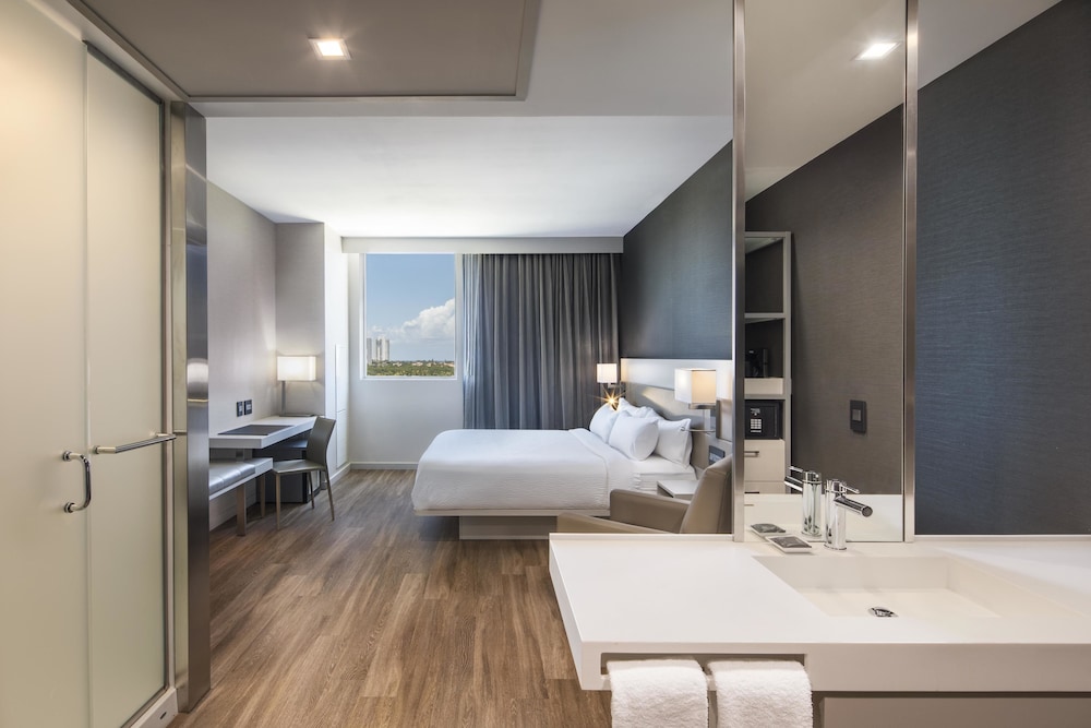 AC Hotel by Marriott Miami Aventura - photo 13