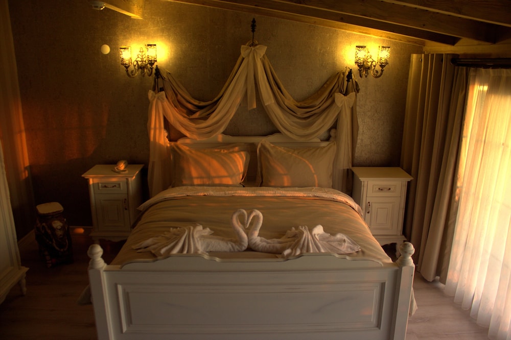 Ra Otel — Ayvalik — photo 2