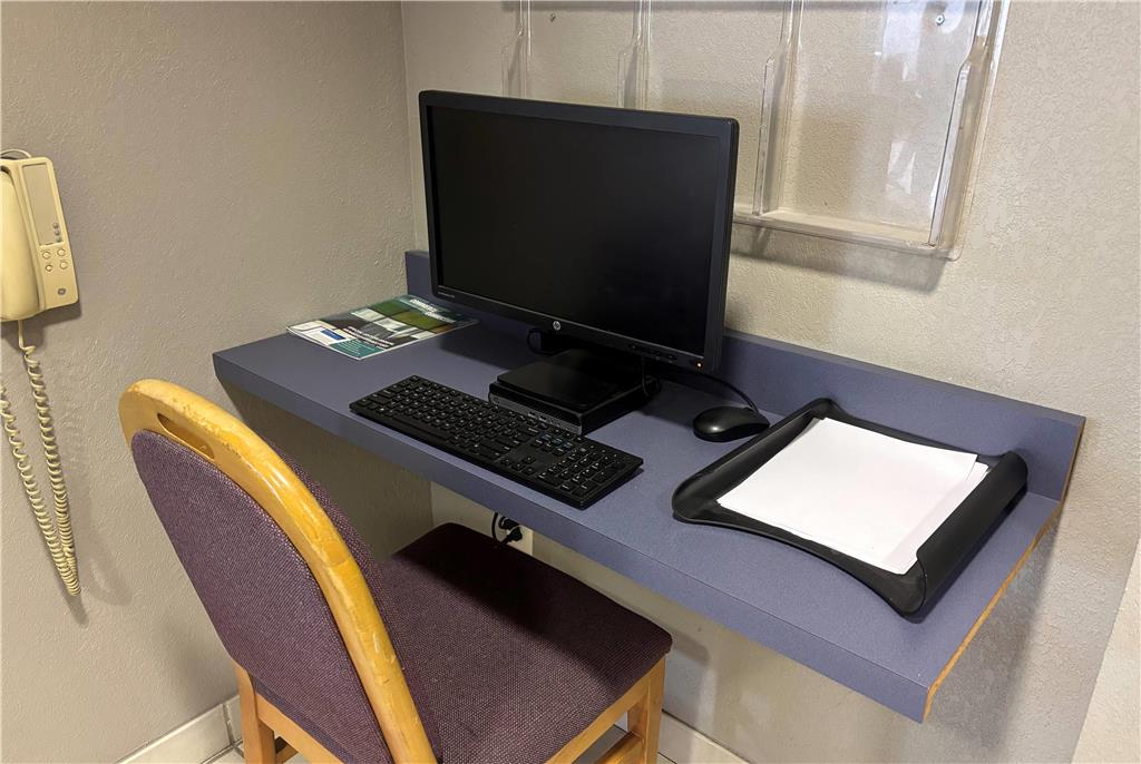 Microtel Inn by Wyndham Champaign - photo 15