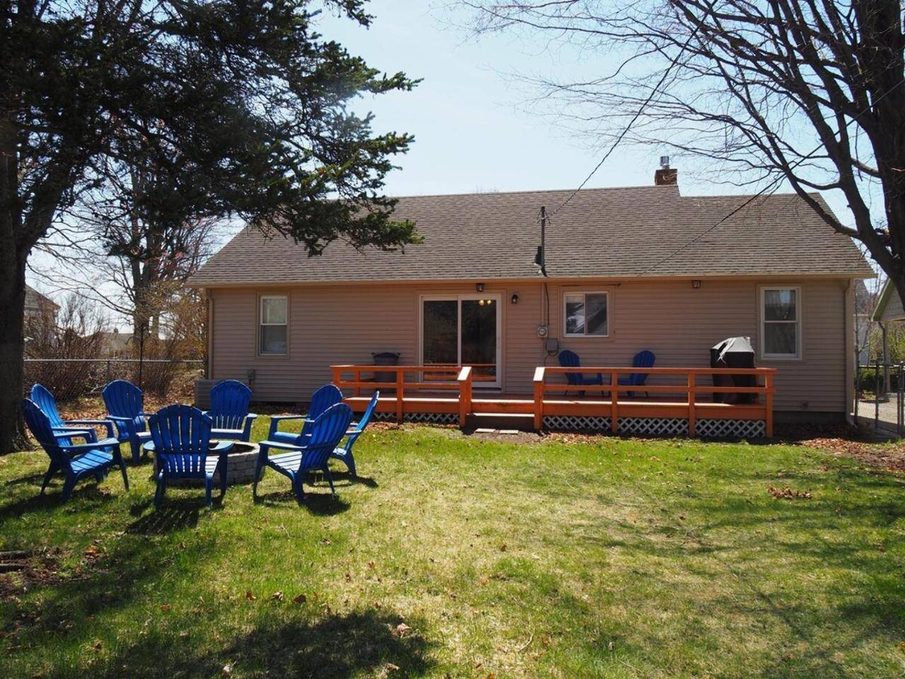 Sand Snow Remodeled Great Location — Traverse City