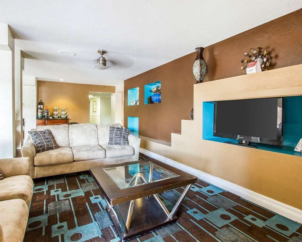 Quality Inn Tucson Downtown near Convention Center - photo 6