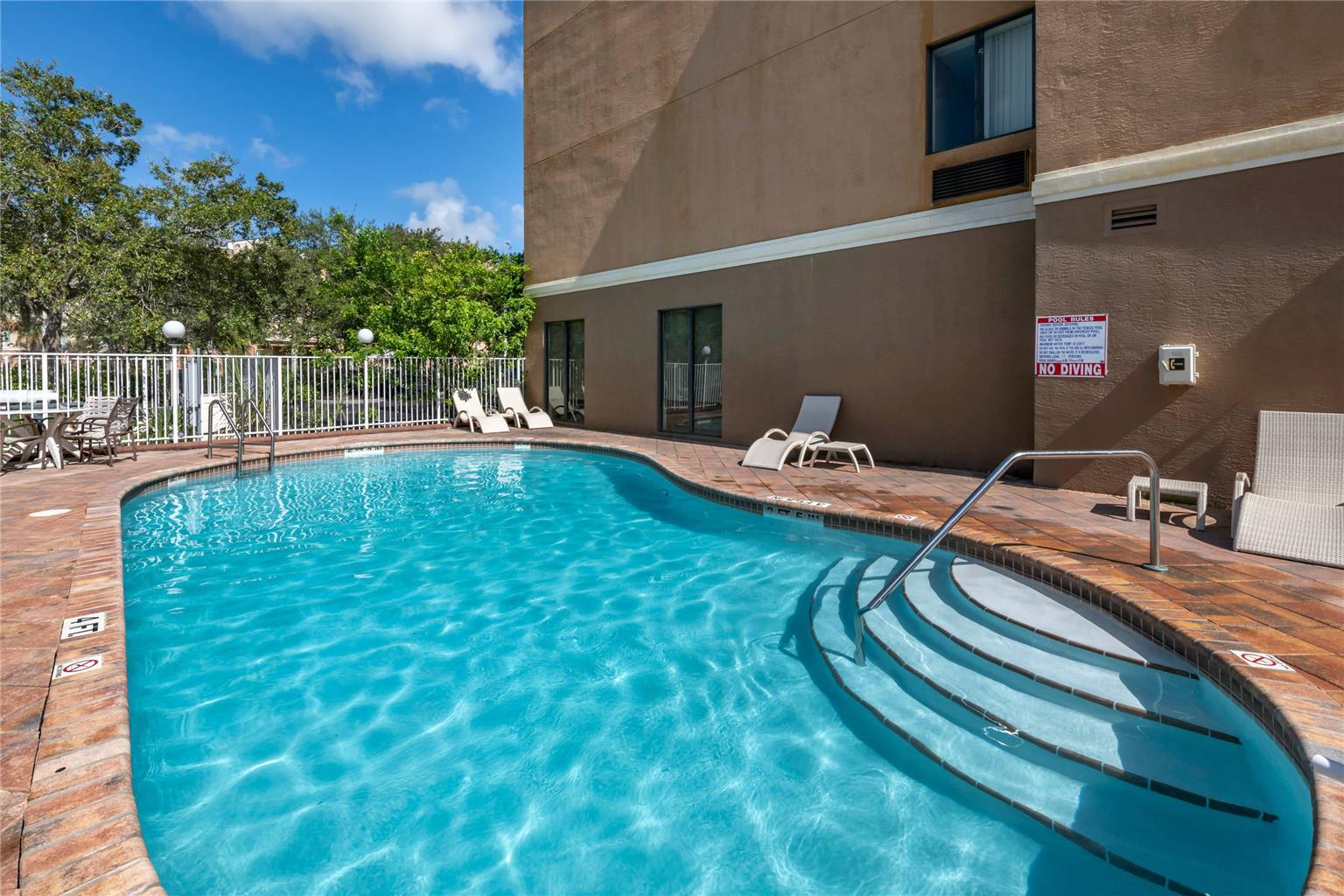Comfort Suites Fort Pierce I 95 - photo 19