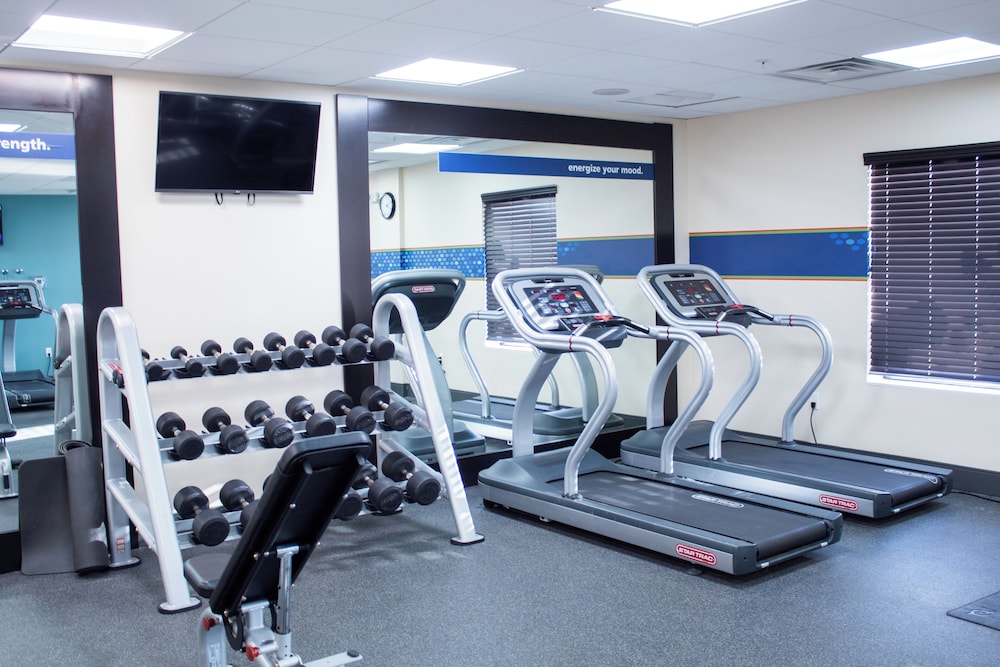 Hampton Inn Big Rapids - photo 29