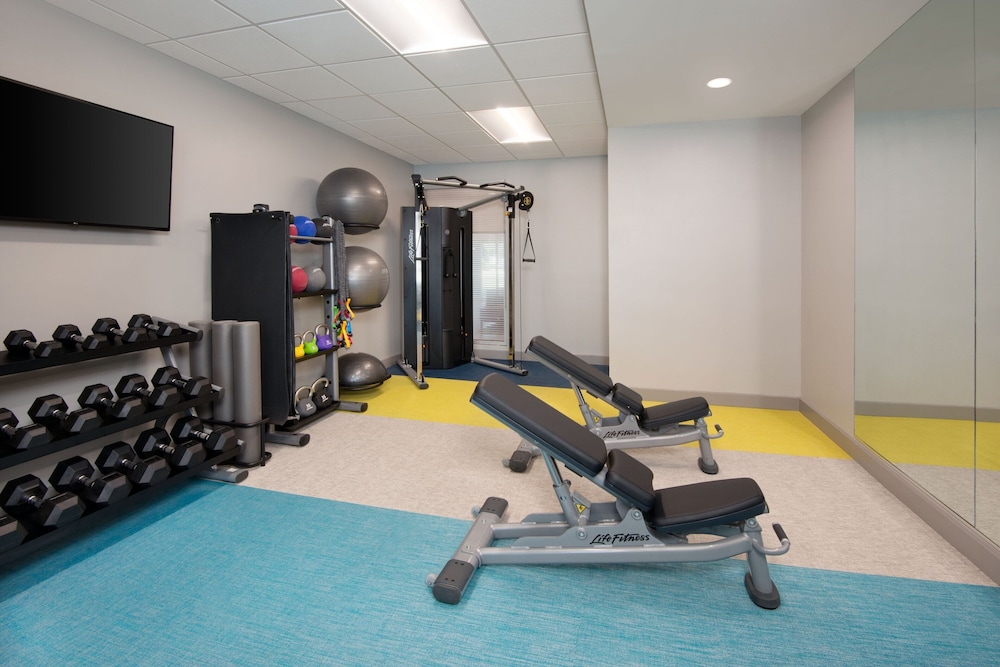TownePlace Suites by Marriott Atlanta Airport North - photo 14