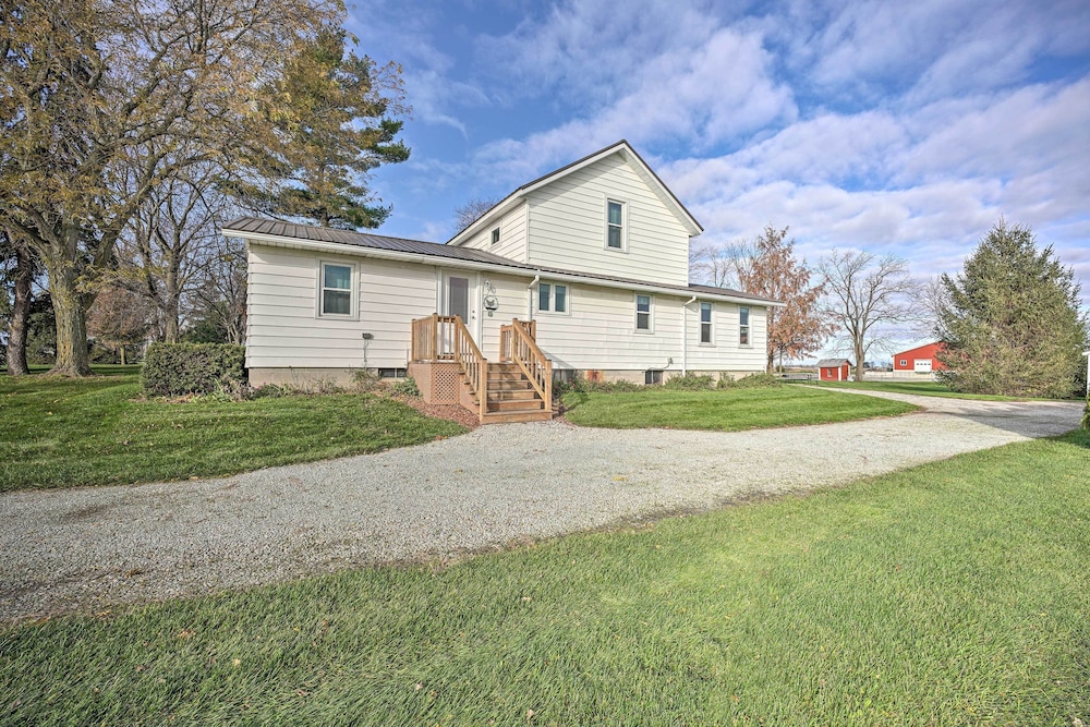 Rise And Shine Farm In Goshen With Bbq And Fire Pit — Goshen