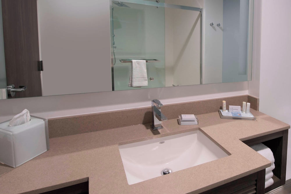SpringHill Suites by Marriott Navarre Oceanfront - photo 28