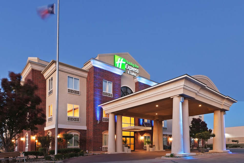 Holiday Inn Express & Suites by IHG in Abilene, United States