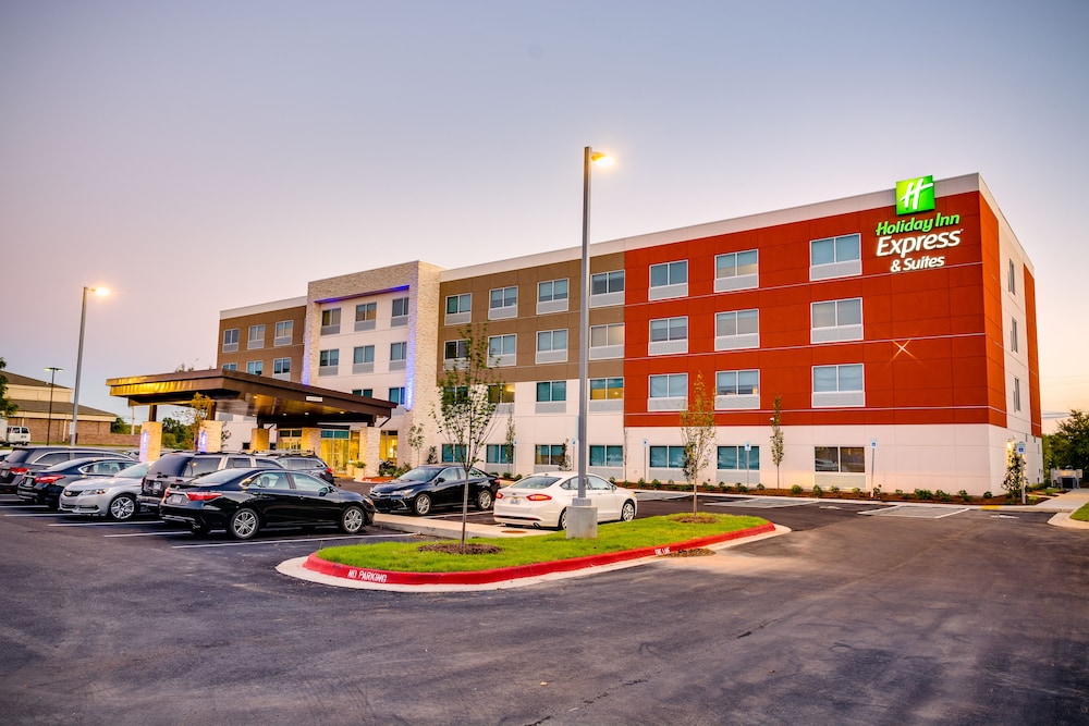 Holiday Inn Express & Suites Russellville by IHG - photo 41