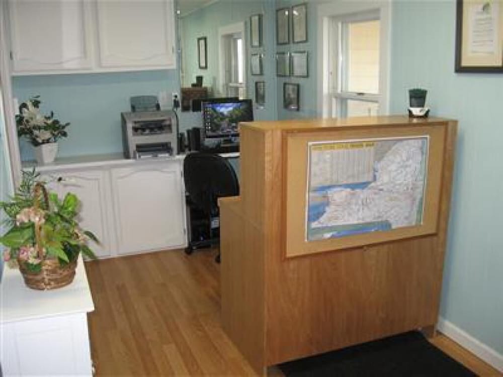All Seasons Inn Corp - photo 2