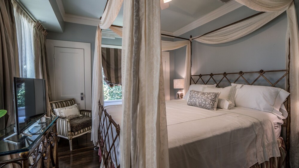 The Olive Tree Court - photo 20
